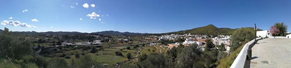 Fototapeta na wymiar view of the mountains and sea at Ibiza