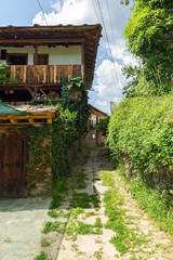 Obraz premium Village of Kovachevitsa with nineteenth century houses, Bulgaria
