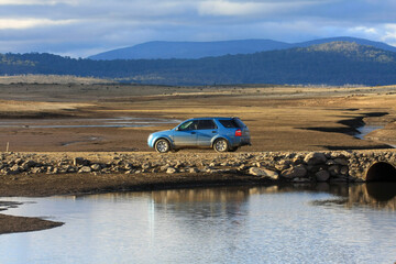 Fototapeta premium car on the river