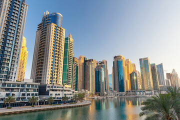 Obraz na płótnie Canvas Dubai Marina in Dubai skyscrapers