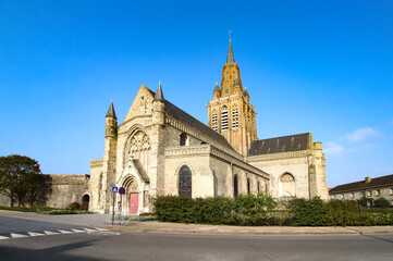 Fototapeta na wymiar Calais - Église Notre-Dame de Calais / Hauts-de-France - France (Point de départ de La Via Francigena)
