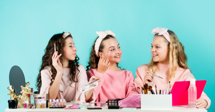 Prevent Acne. Kids Makeup. Happy Girls Doing Makeup Together. Beauty And Fashion. Cosmetics Shop. Apply Powder. Cream Base Tone. Sisterhood Happiness. Skin Care Concept. Cosmetics For Children