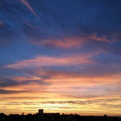 Obraz premium sunset over the city