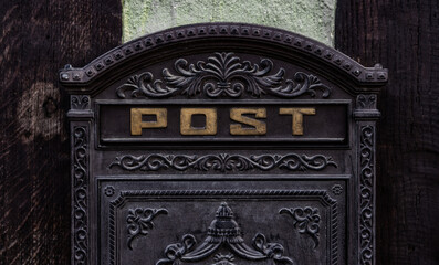 Altmodischer Briefkasten