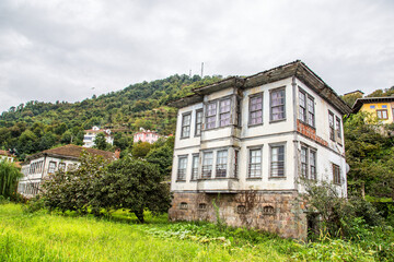 Fototapeta na wymiar Trabzon Sürmene district, fisherman's shelter and historical mansions