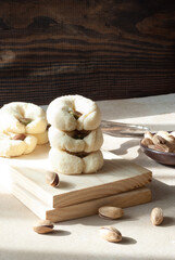 Almond flour cookie with pistachios