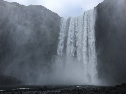 Iceland Waterfall © Tessa