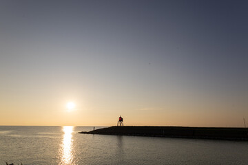 Ijsselmeer bij zonsondergang