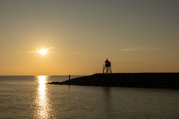 Ijsselmeer bij zonsondergang