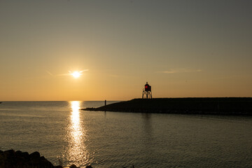Ijsselmeer bij zonsondergang