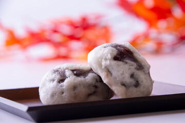 甘い和菓子の吹雪まんじゅう
