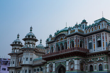 ネパール　ヒンドゥー教の聖地ジャナクプルの中心にあるジャナキ寺院