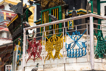 Fototapeta na wymiar ネパール　カトマンズの広場に建つ仏教寺院
