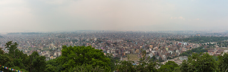 ネパール　カトマンズのモンキー・テンプルとも言われるスワヤンブナート寺院から見えるカトマンズ盆地