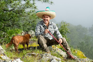 Young mountaineer in mexico, exploring the cerro del perico in surutato