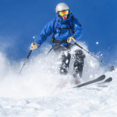 K&ouml;nner auf Skiern im freien Gel&auml;nde