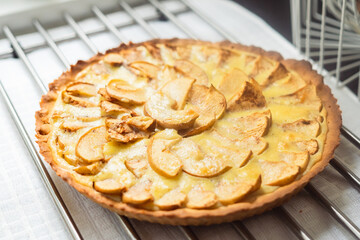 Apple tart