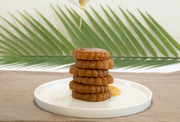 honey dripping cookies 