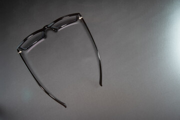 画像素材向け　眼鏡　ハイアングル