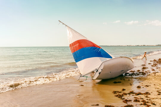 boat on the beach