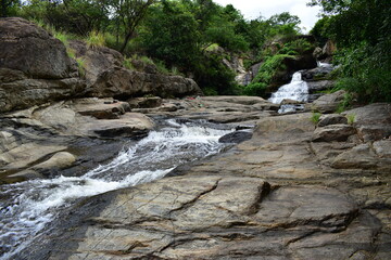 Naklejka na ściany i meble Oothamparai Falls in Bodinayakanur, Tamilnadu
