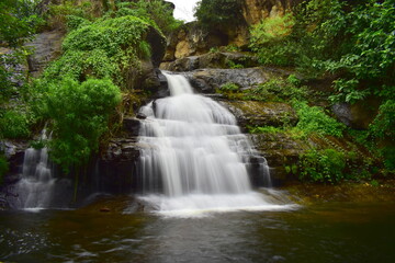 Fototapeta na wymiar Oothamparai Falls in Bodinayakanur, Tamilnadu