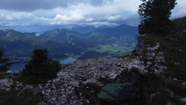 Bleckwandfenster am Wolfgangsee Drone Shot 1