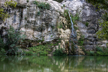 Pequeña cascada del Barranco de la Encantada España