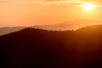 Obraz premium Majestic sunset in the mountains landscape