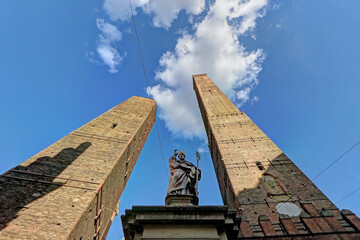 Bologna, historical center, Garisenda and Asinelli towers, Unesco, Italy © frizio