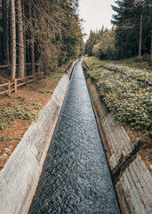 Begradigter Kanal im Schwarzwald