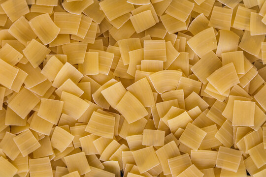 texture background: quadretti - small, square shaped pasta