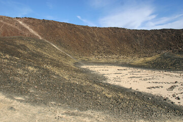 The Extinct Volcano in Amboy California where Vulcanism Stopped due to no Plate Tectonic Movement