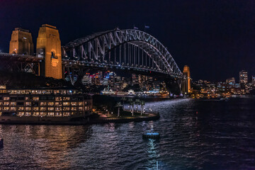 Fototapeta premium Sydney Harbour Bridge at night