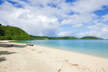 世界自然遺 沖縄県・西表島の秘境ビーチ イダの浜