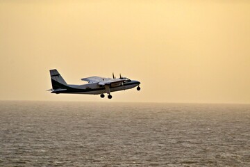 kleines Propellerflugzeug © Peter