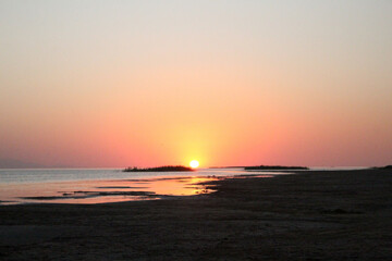 Obraz premium sunset on the beach