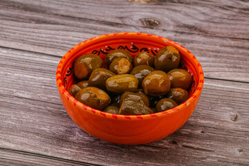 Marinated feijoa in the bowl