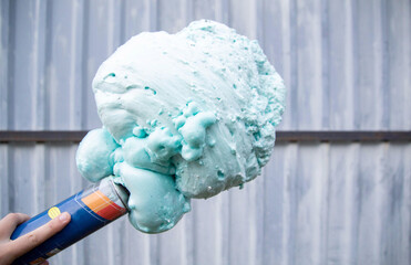 Construction foam cylinder with a defect. Expired expiry date, defect