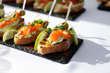 sandwiches with salmon