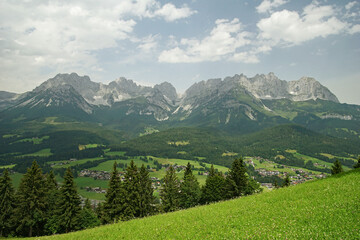 Panoramaaufnahme des Wilden Kaiser in Tirol