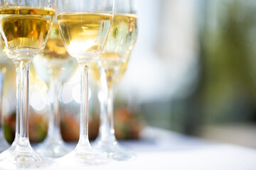 glasses of champagne