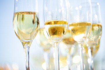 glasses of champagne