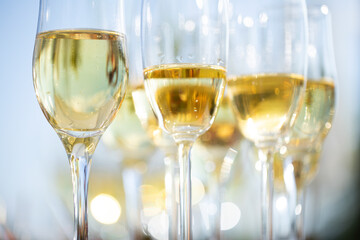 glasses of champagne