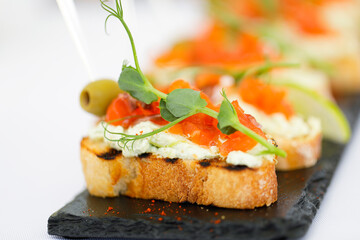 sandwiches with salmon