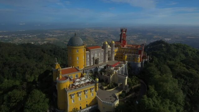 Parque e Palacio Nacional da Pena, Sintra Portugal, vista aerea