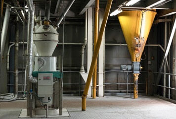 Malt silo for beer production © Ratchapon