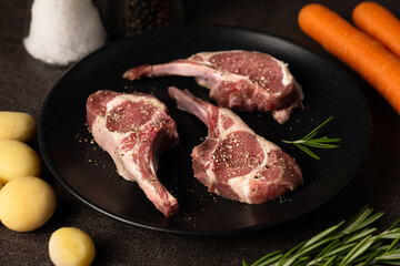 Rohe Lamm Tomahawk Steaks