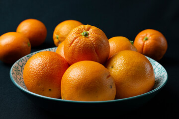 oranges in a bowl