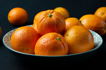 oranges in a bowl
